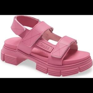 Ganni rubber sandals in pink size 6